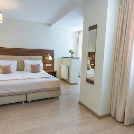 Aparthotel Sir Fundeni Tower Bucharest Luaran gambar