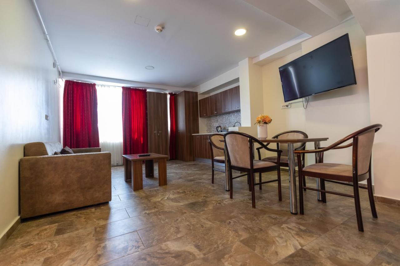 Aparthotel Sir Fundeni Tower Bucharest Luaran gambar